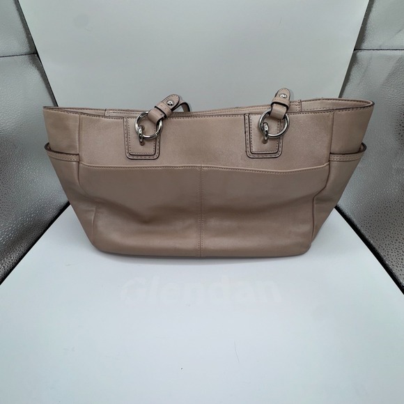 Coach Purse‎ Iridescent Shimmer Pearl Blush Pink Handbag Leather Tote Bag - Picture 3 of 11